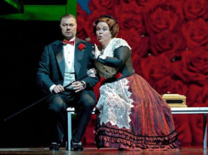 Read more about the article Opera Singer Wendy White’s Career-Ending Fall: How Physical Injury Affects the Voice